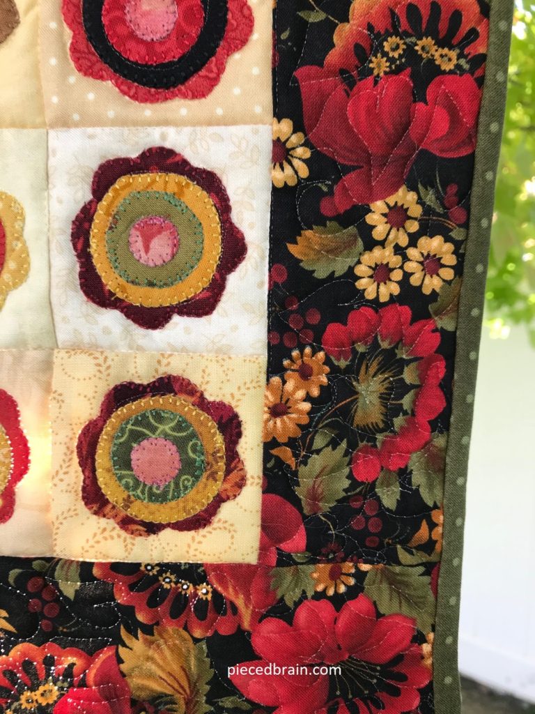 5 creative fall quilts with applique'